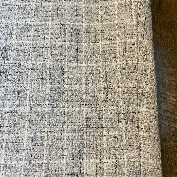 Calvin Klein Light Gray Pencil Skirt Size 14 - Picture 4 of 4